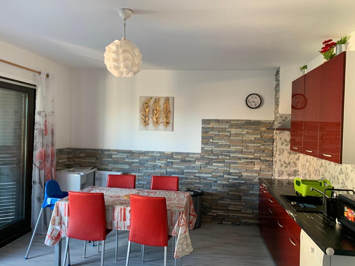 פורת Apartments Matthew & Oscar מראה חיצוני תמונה